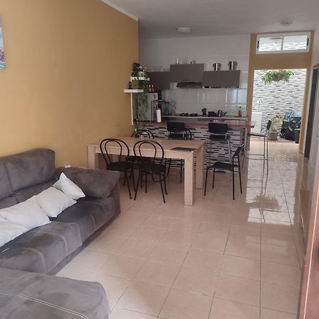 Habitacion Matrimonial En Casa Compartida サン・クリストバル・デ・ラ・ラグーナ エクステリア 写真
